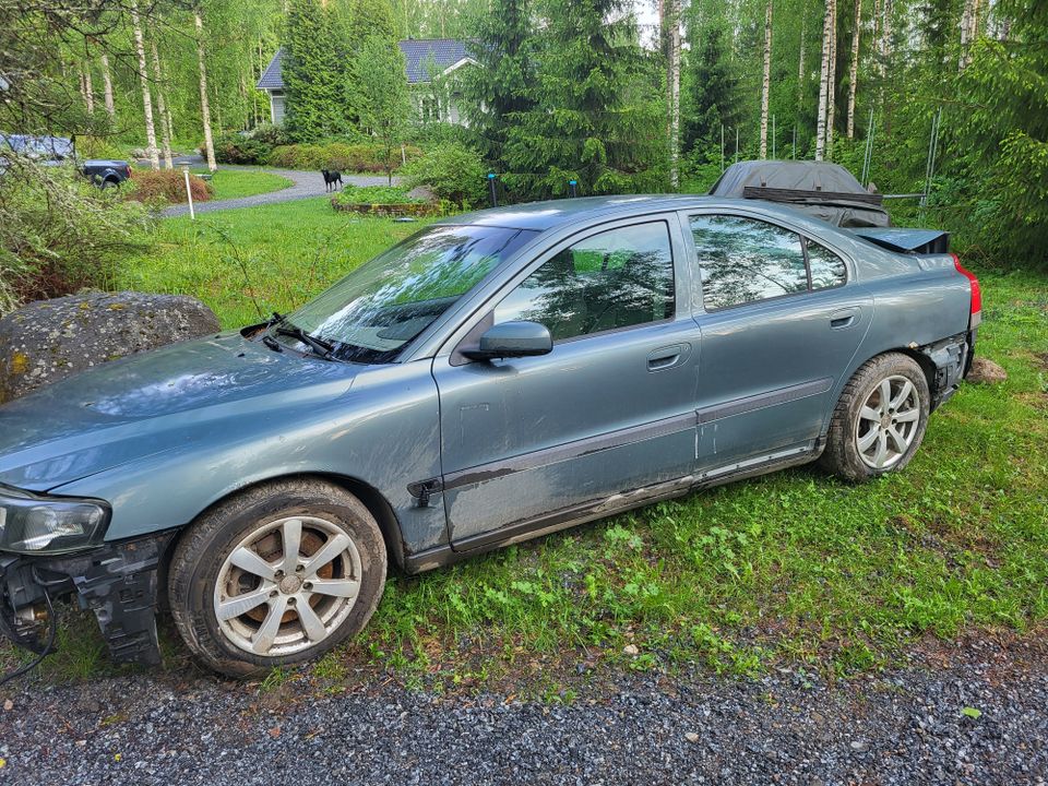 Volvo S60