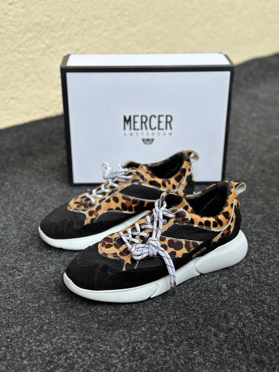 Mercer Amsterdam - W3RD Tennarit (leopardi)