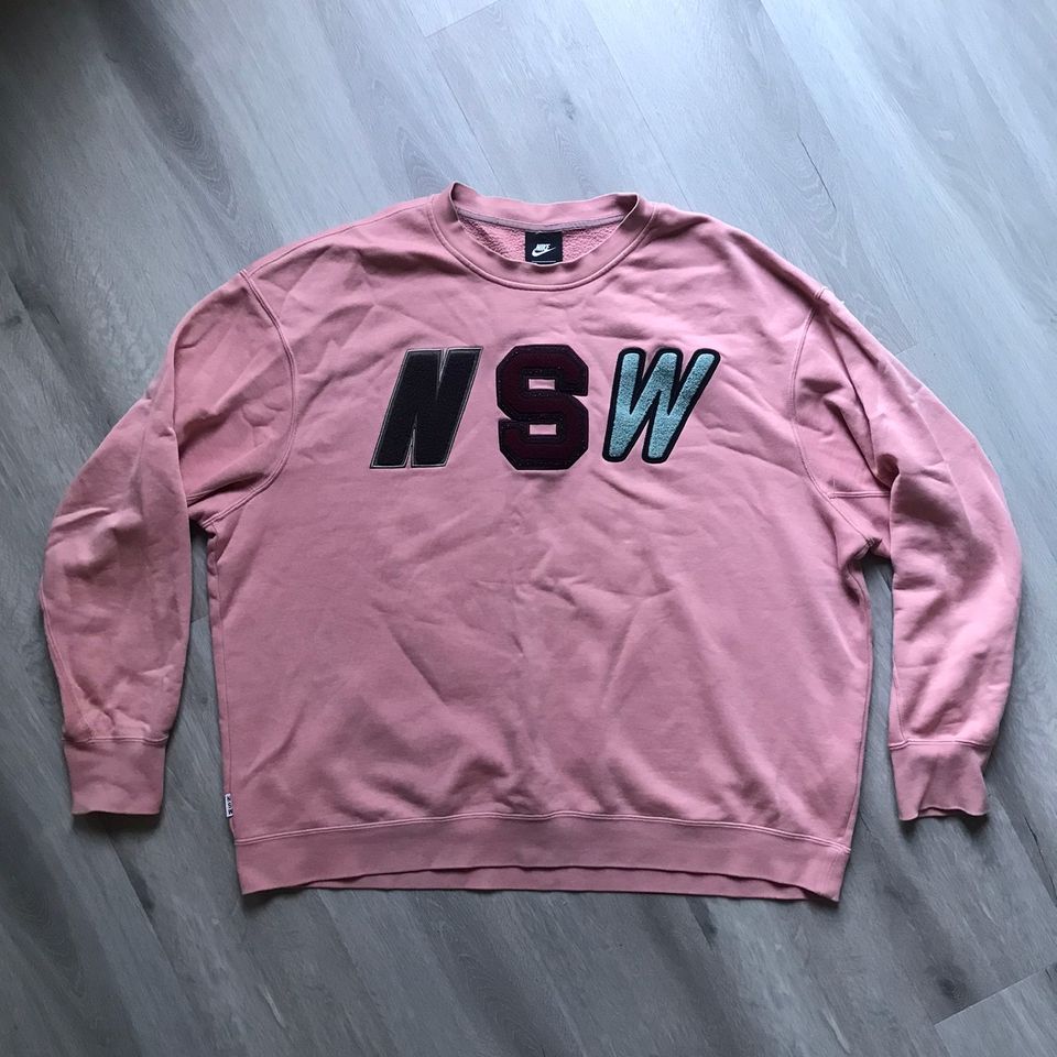 Nike NSW text swetari XL box fit