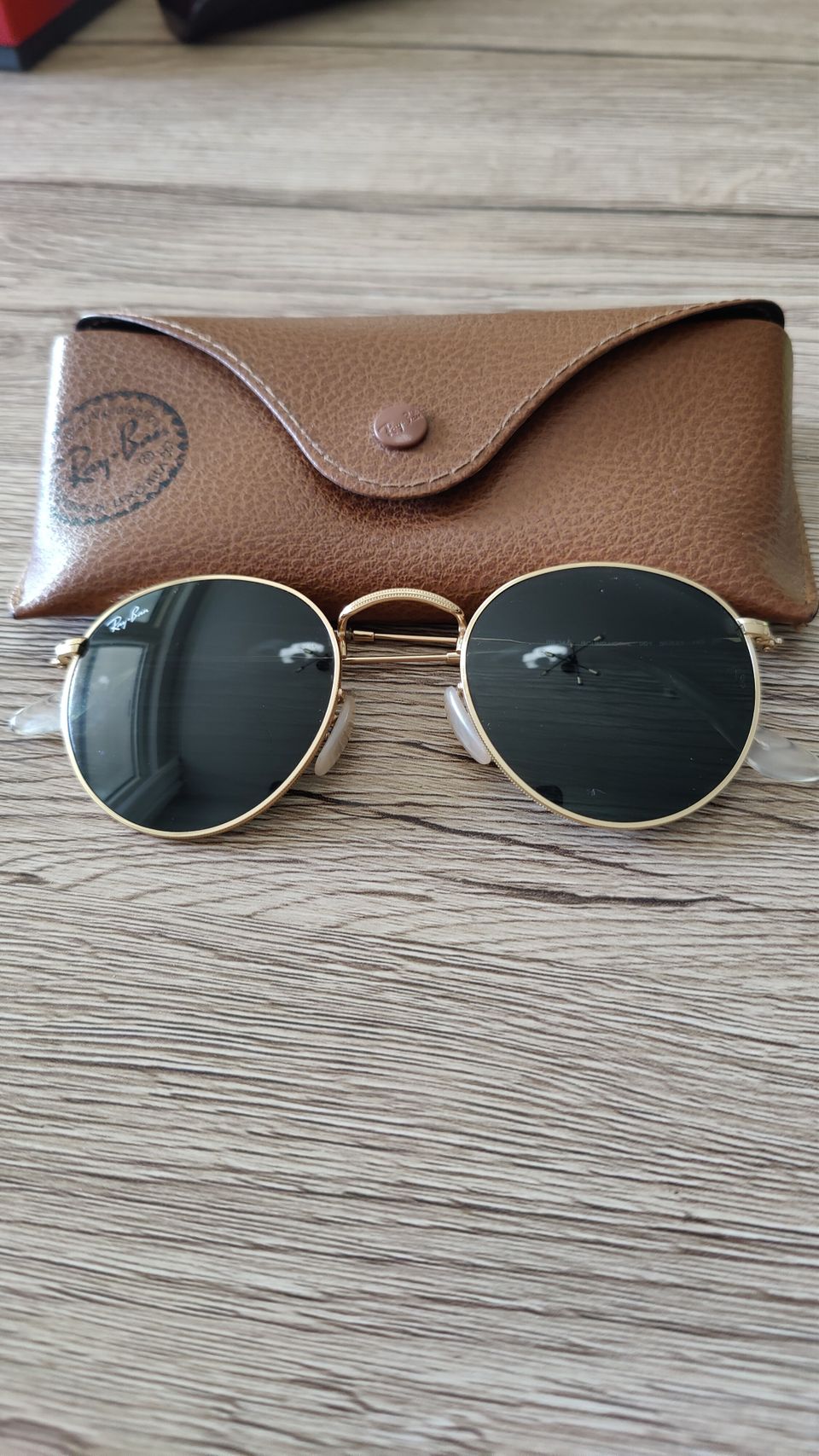 Myydään Ray-Ban Round Metal UNISEX Aurinkolasit