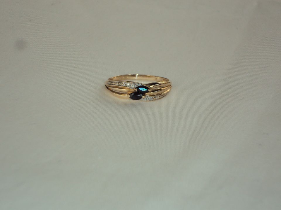 Kultainen sinisafiiri timantti sormus 14k