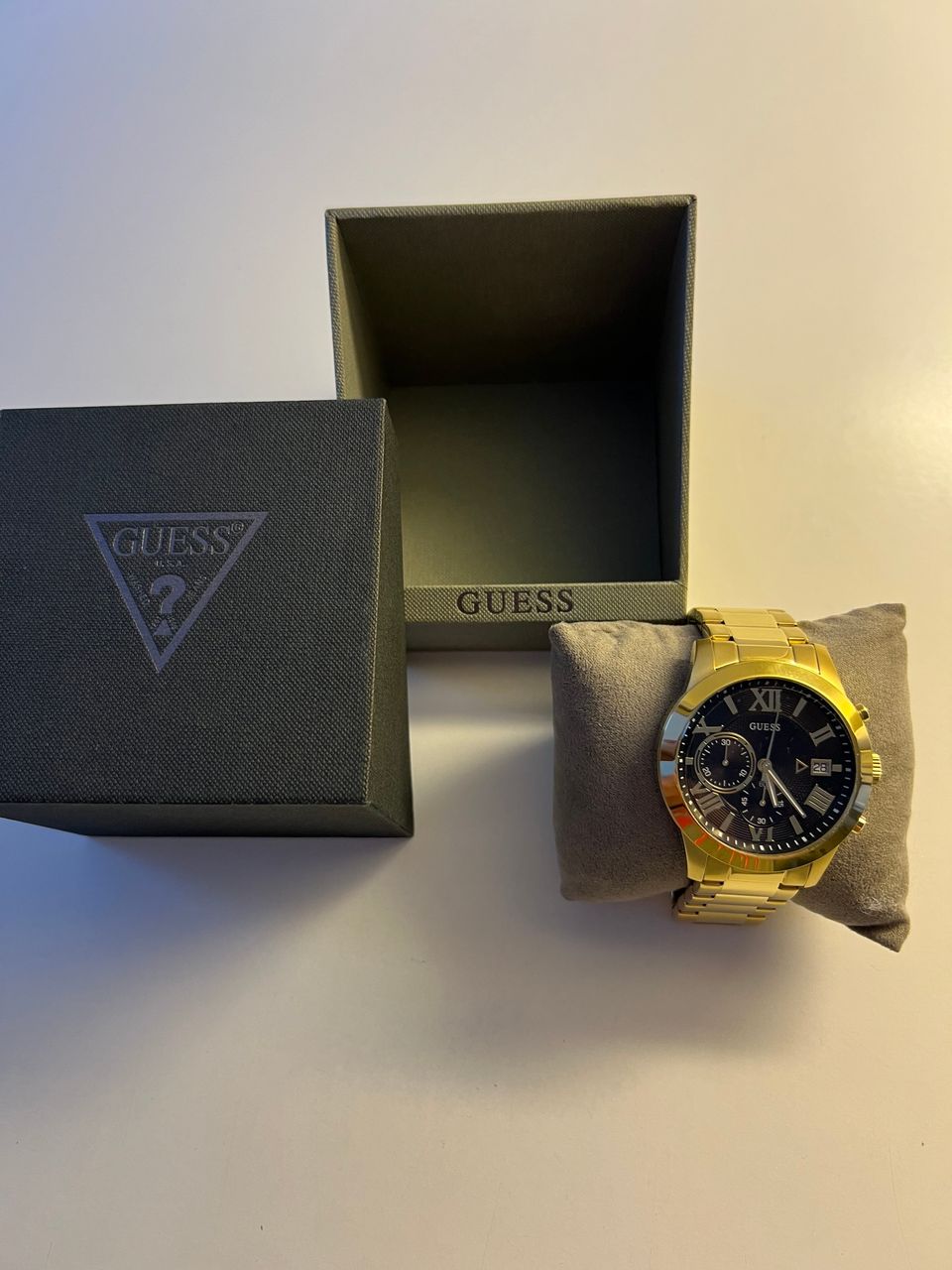 Guess W 0668G8 miesten kello