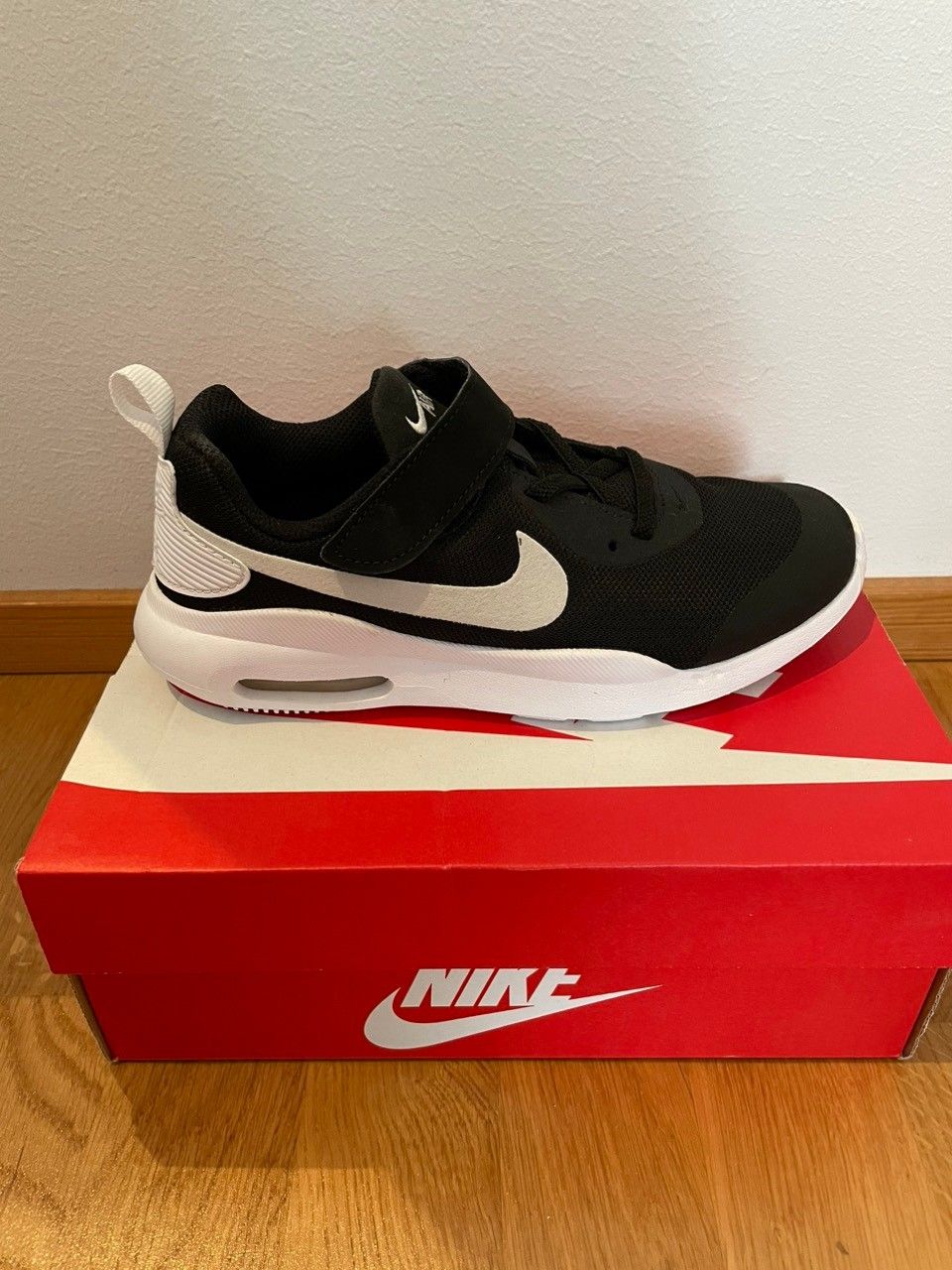 Nike Air Max Oketo koko EUR 34