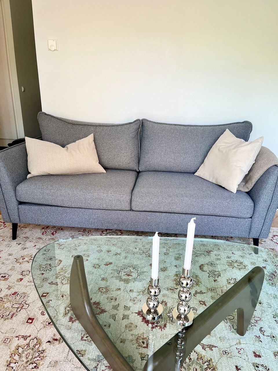 Varattu Moderni 3-istuttava sohva harmaa