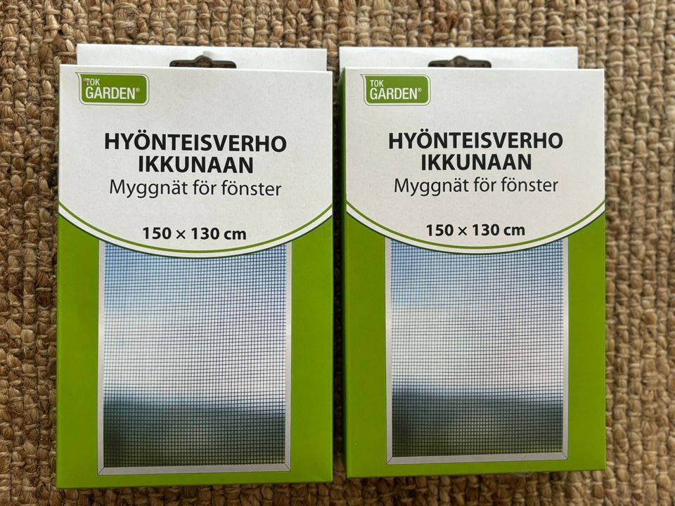 Hyönteisverho ikkunaan x 2