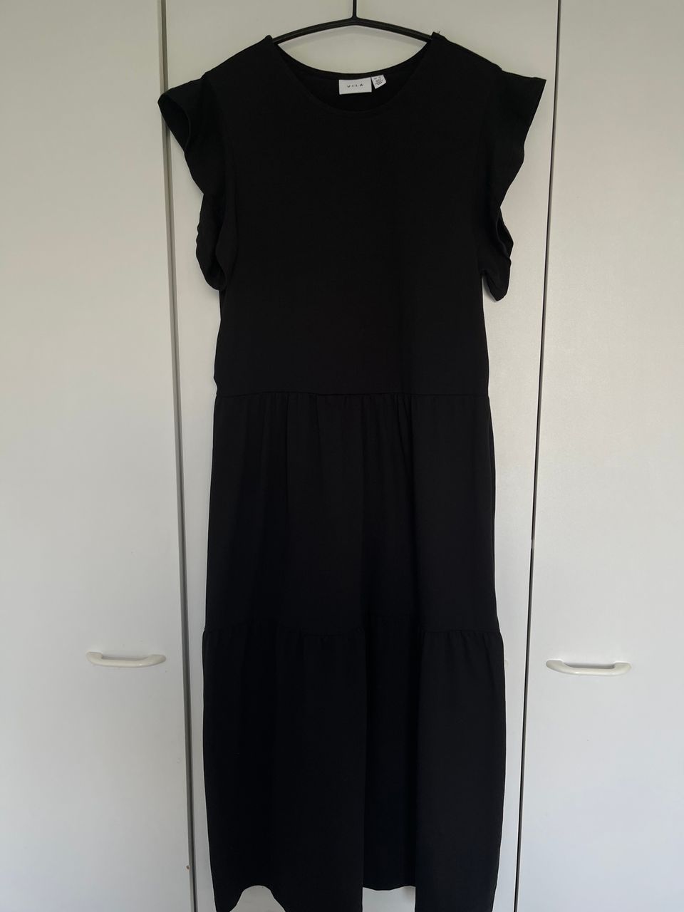 Vila musta trikoo pitkä mekko S Visummer malli
