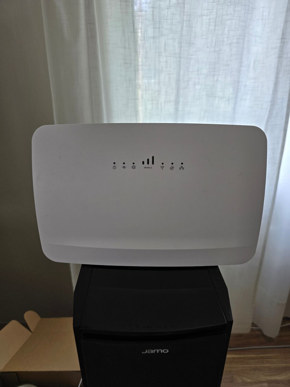 Telia Hybrid router fast 5370 air