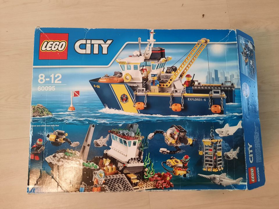 Lego 60095 Syvänmeren tutkimusalus