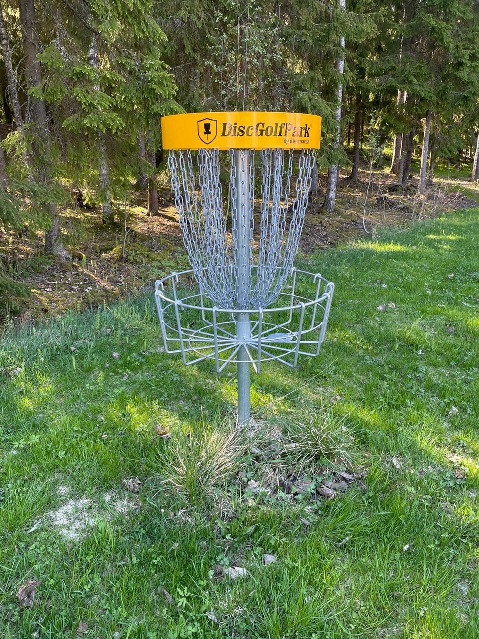 DiscGolfPark by discmania frisbeegolf koreje ja kiekkoja