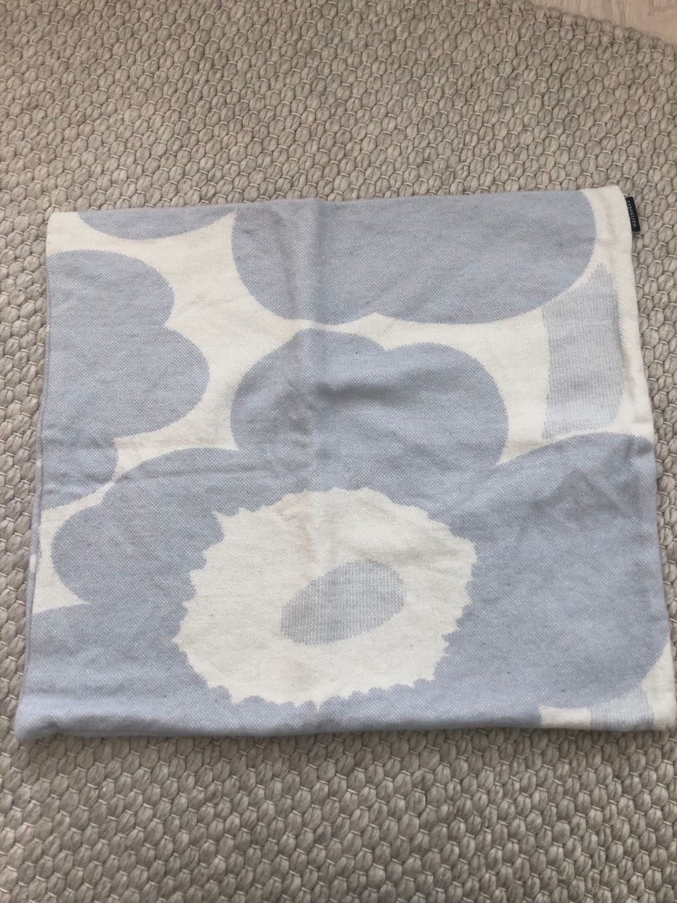 Marimekko unikko tyynynpäällinen