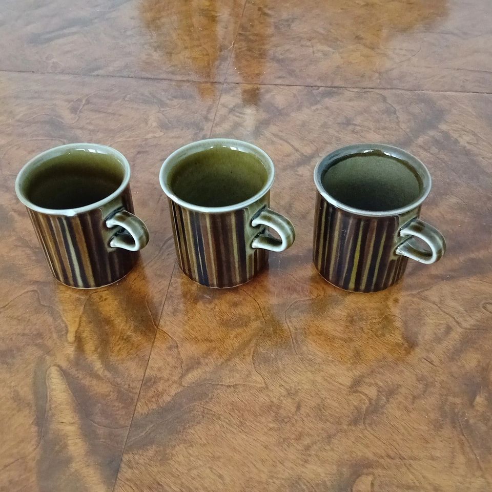 3kpl Arabia Kosmos- kahvikuppeja