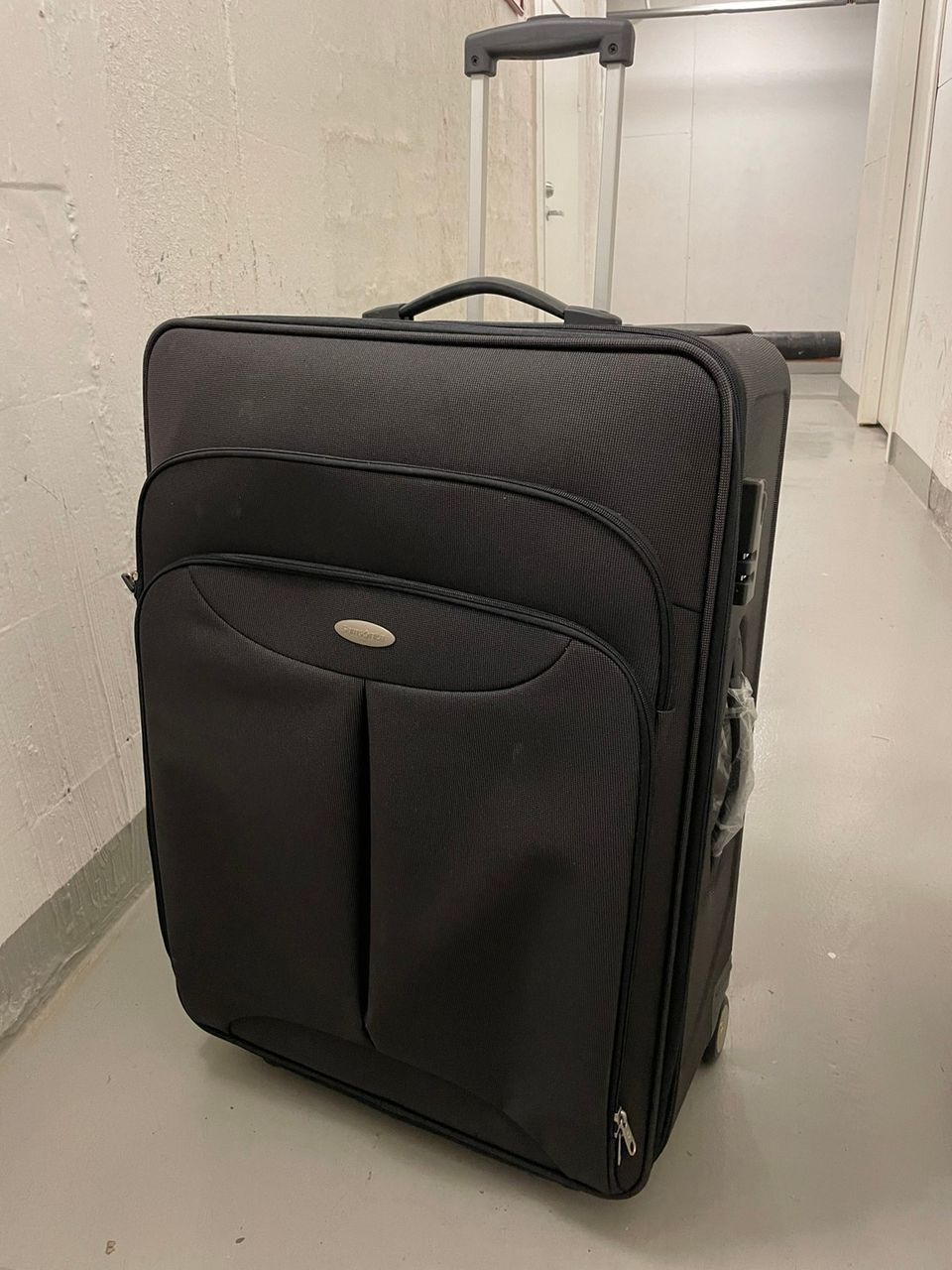 Samsonite iso vetomatkalukku