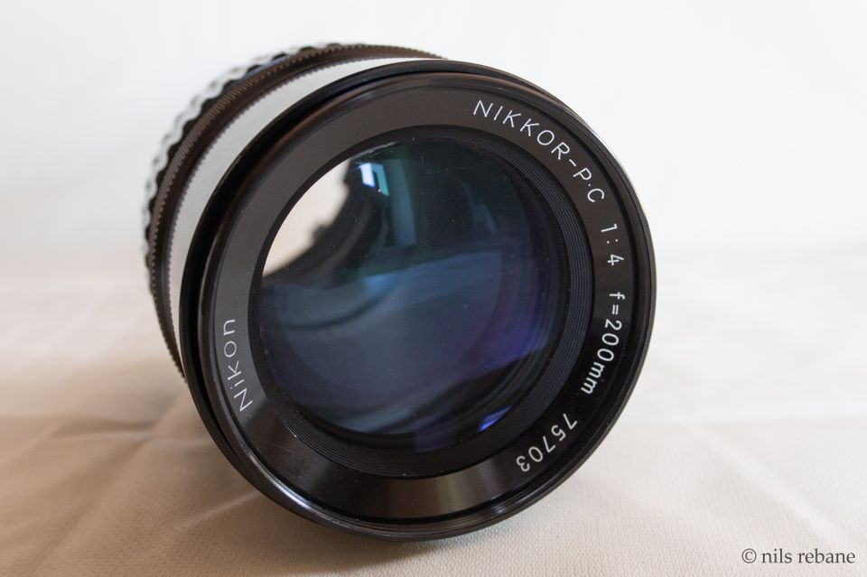 Nikkor-P.C linssi Zenza Bronicalle.