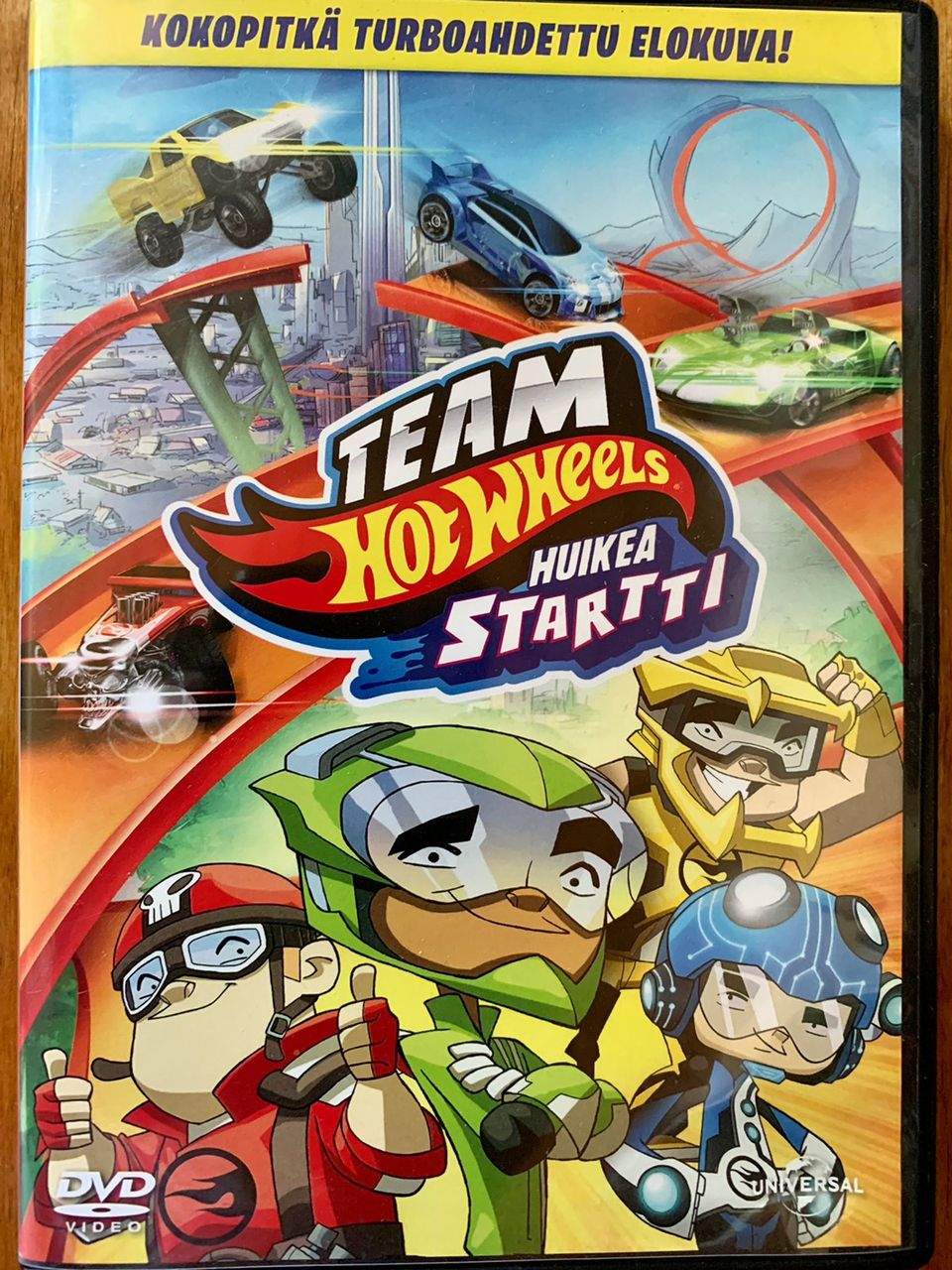 Team Hot Wheels - Huikea startti DVD