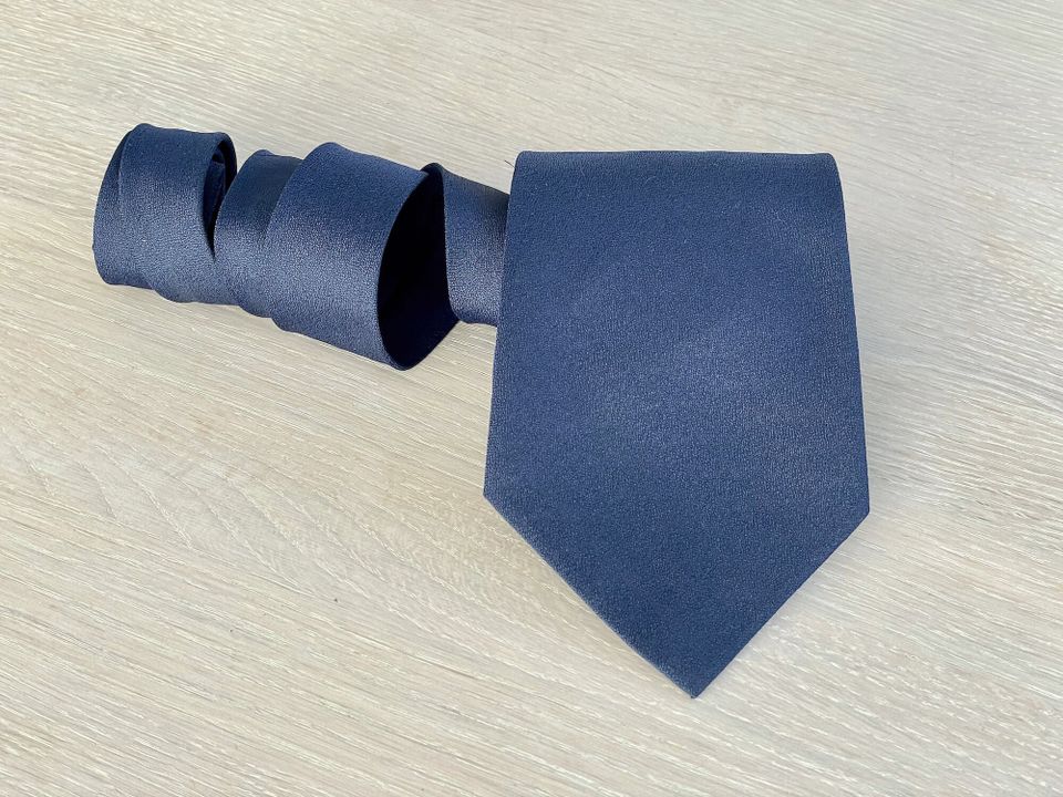 Sininen EBB vintage kravaatti