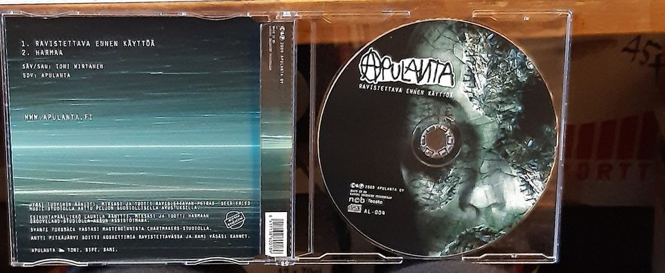 Apulanta – Ravistettava Ennen Käyttöä CD-single