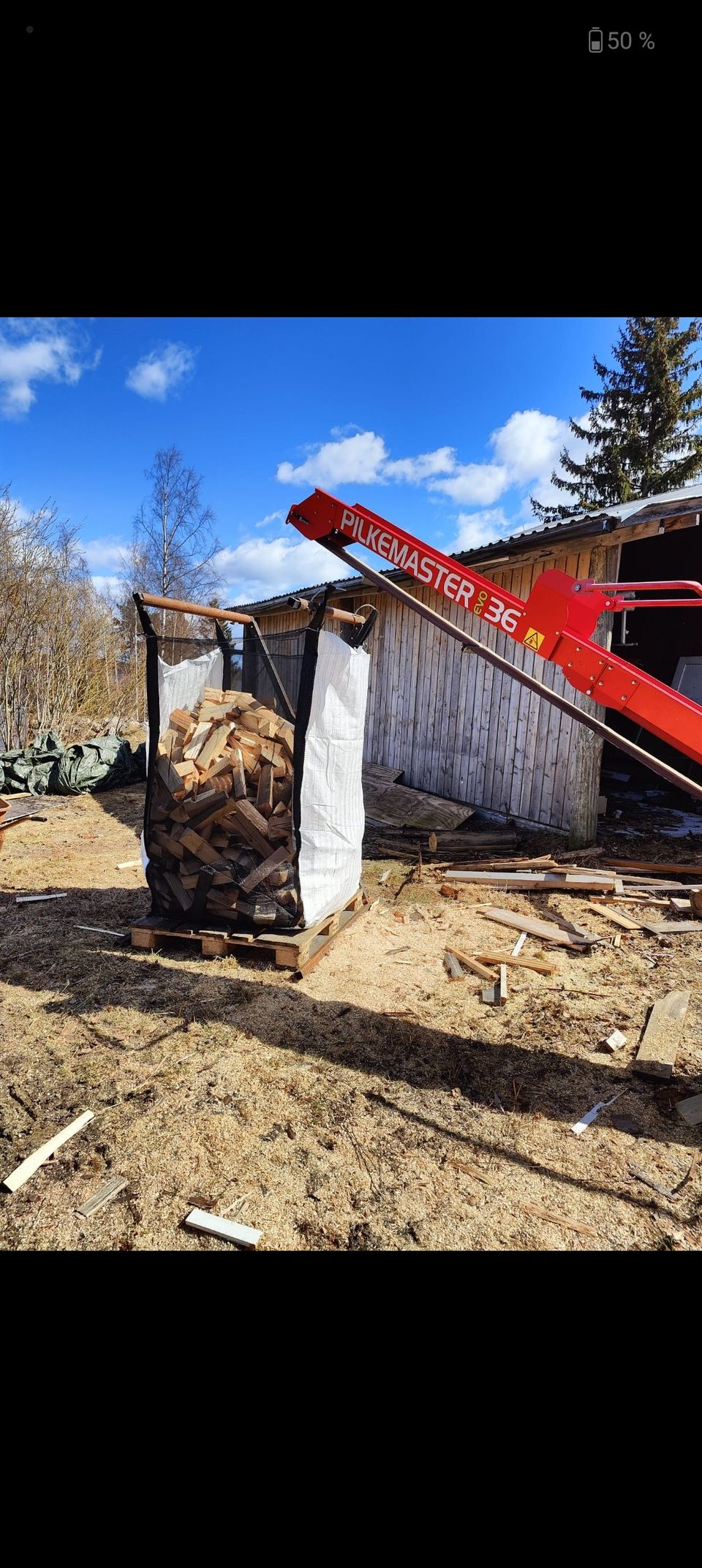 Kuivaa koivuklapia, polttopuuta, Keski-Suomi