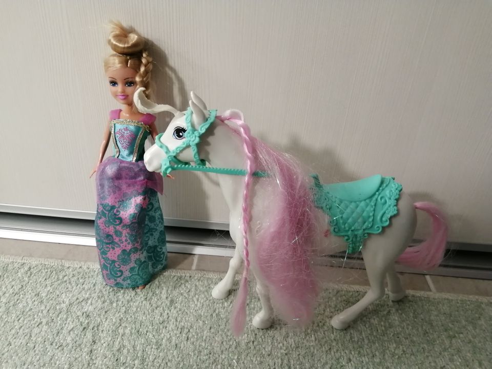 Barbie ja hevonen