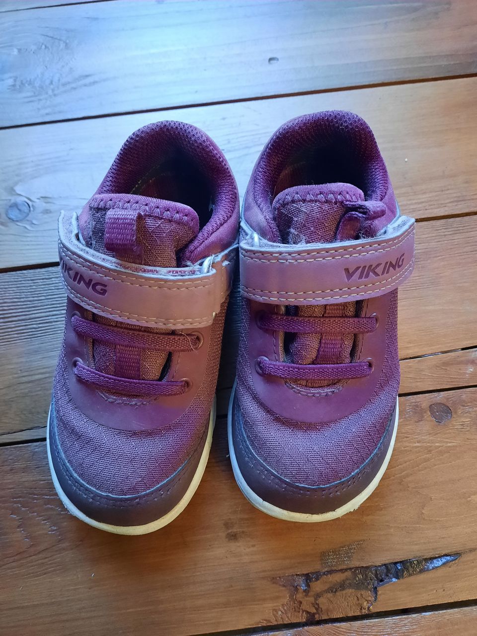 Viking Gore-tex kengät 24