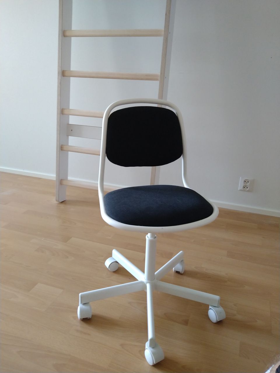 Ikea Lasten toimisto tuoli