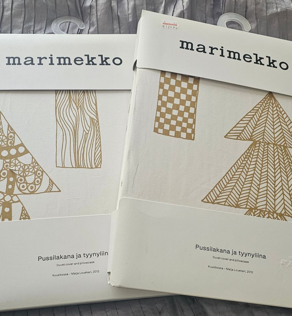 Marimekko kuusikossa