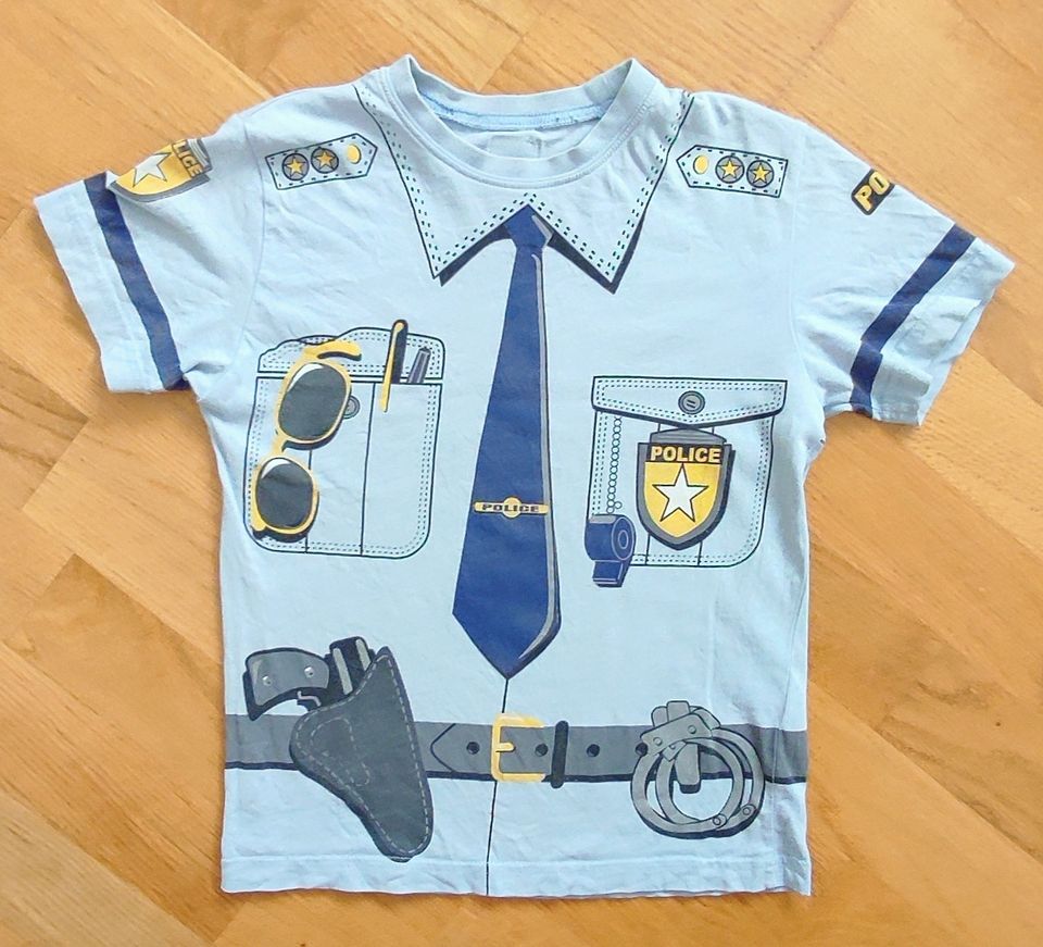 T-paita poliisi 104