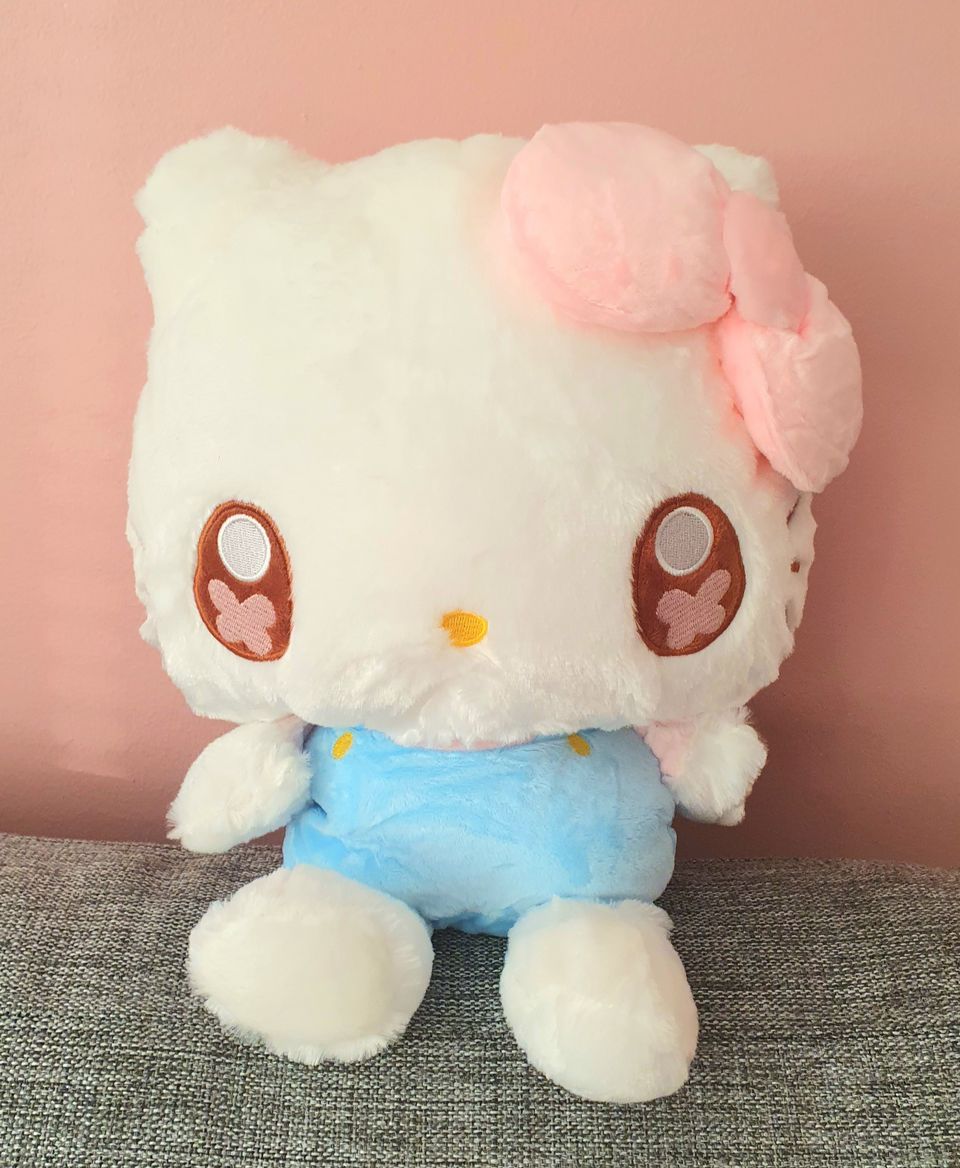 Iso Hello Kitty -pehmolelu 35 cm