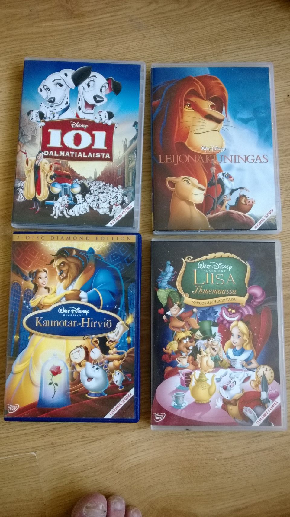 DVD elokuvat, Disney-101 Dalmatialaista  Disney-Kaunotar ja Hirviö  jne