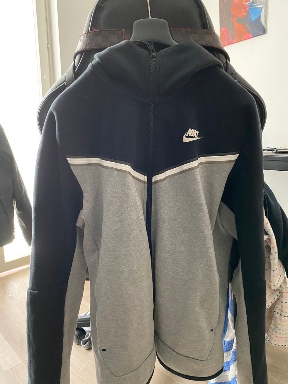 Nike Tech Fleece Huppari