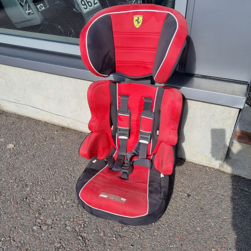 Ferrari Beline 9-36kg turvaistuin