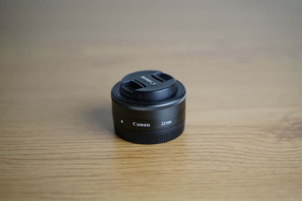 Canon EF-M 22mm f/2 STM Lens