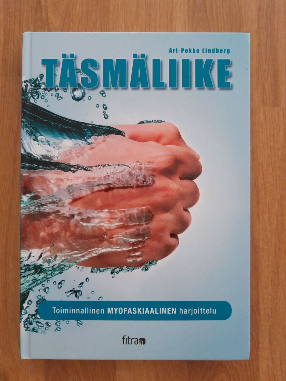 Täsmäliike-kirja