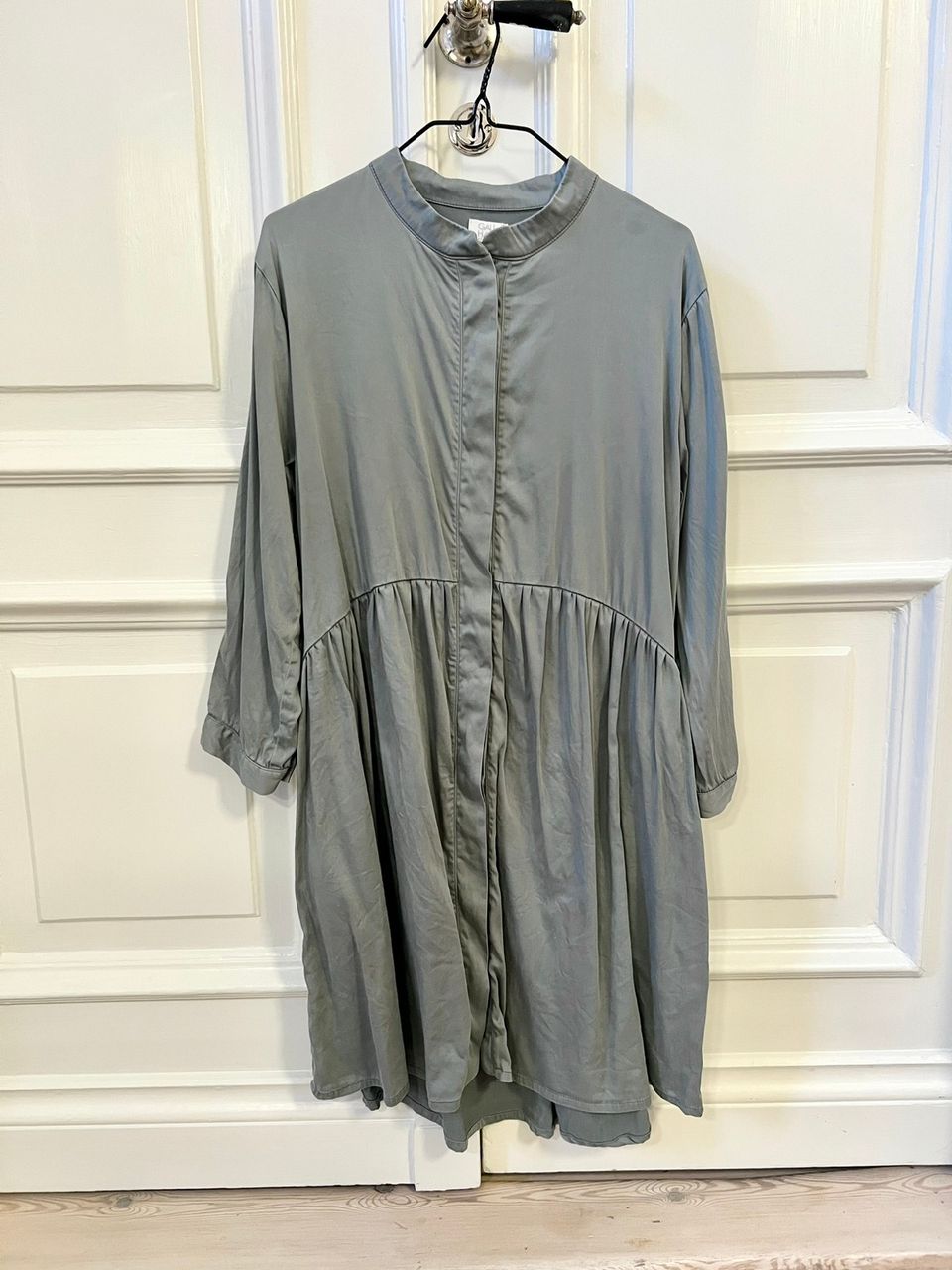Gauhar shirt dress, eucalyptus, XS/S