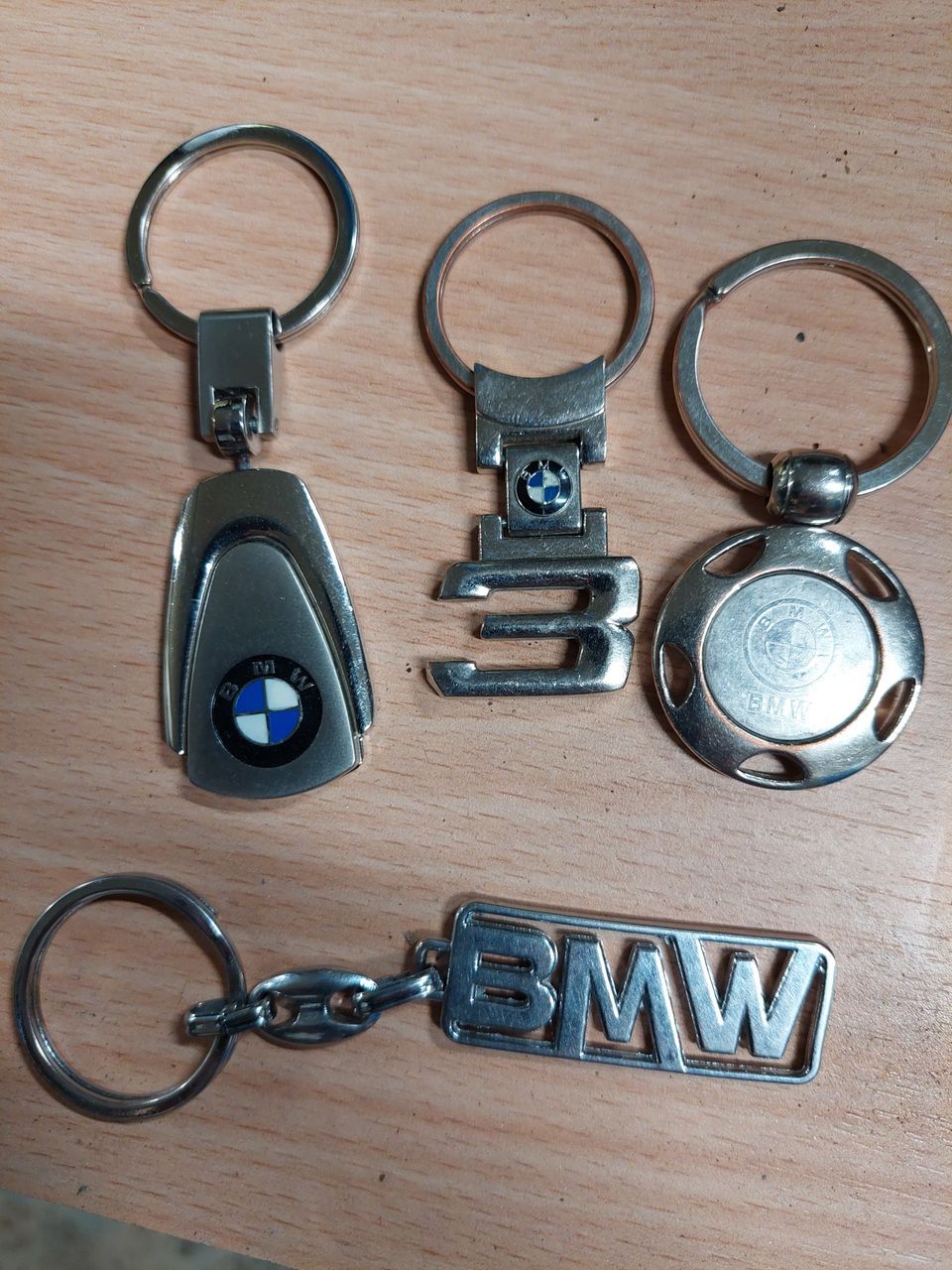 Bmw avaimenperiä