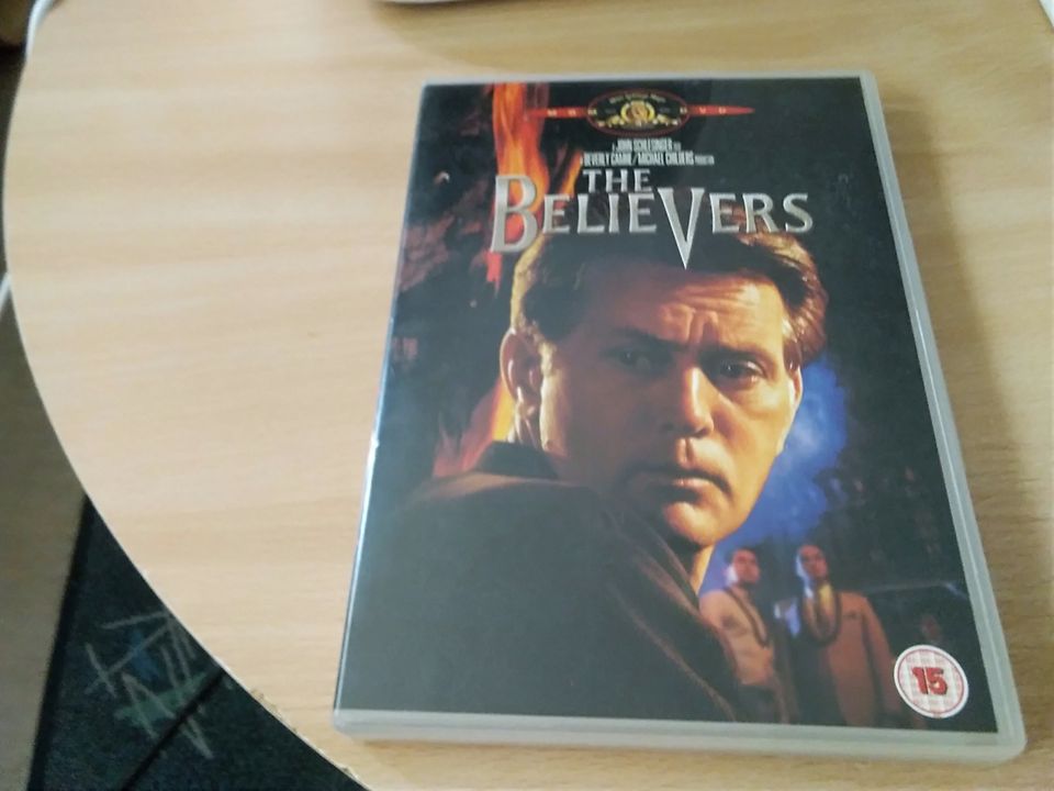 The believers Pahan riivaamat dvd Martin Sheen