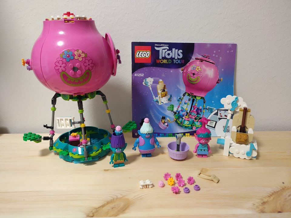 LEGO 41252 Trolls Poppyn kuumailmapalloseikkailu