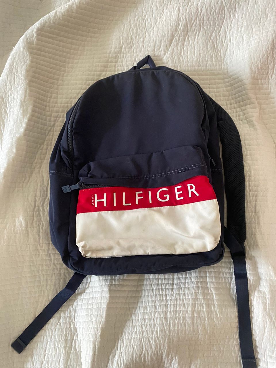 Tommy Hilfiger reppu