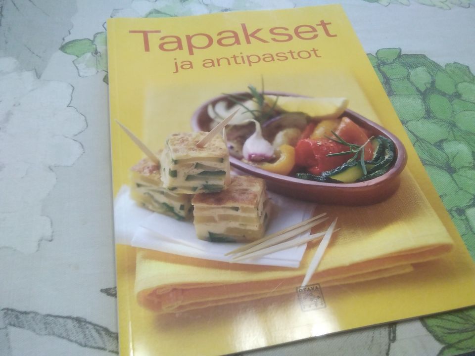 Tapakset ja antipastot