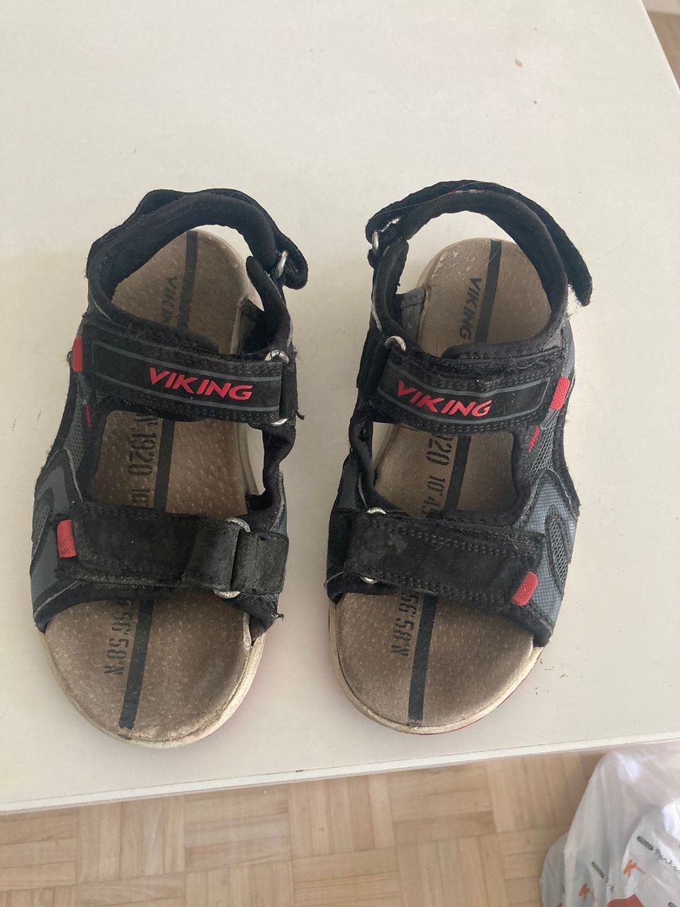 Viking sandaalit 32