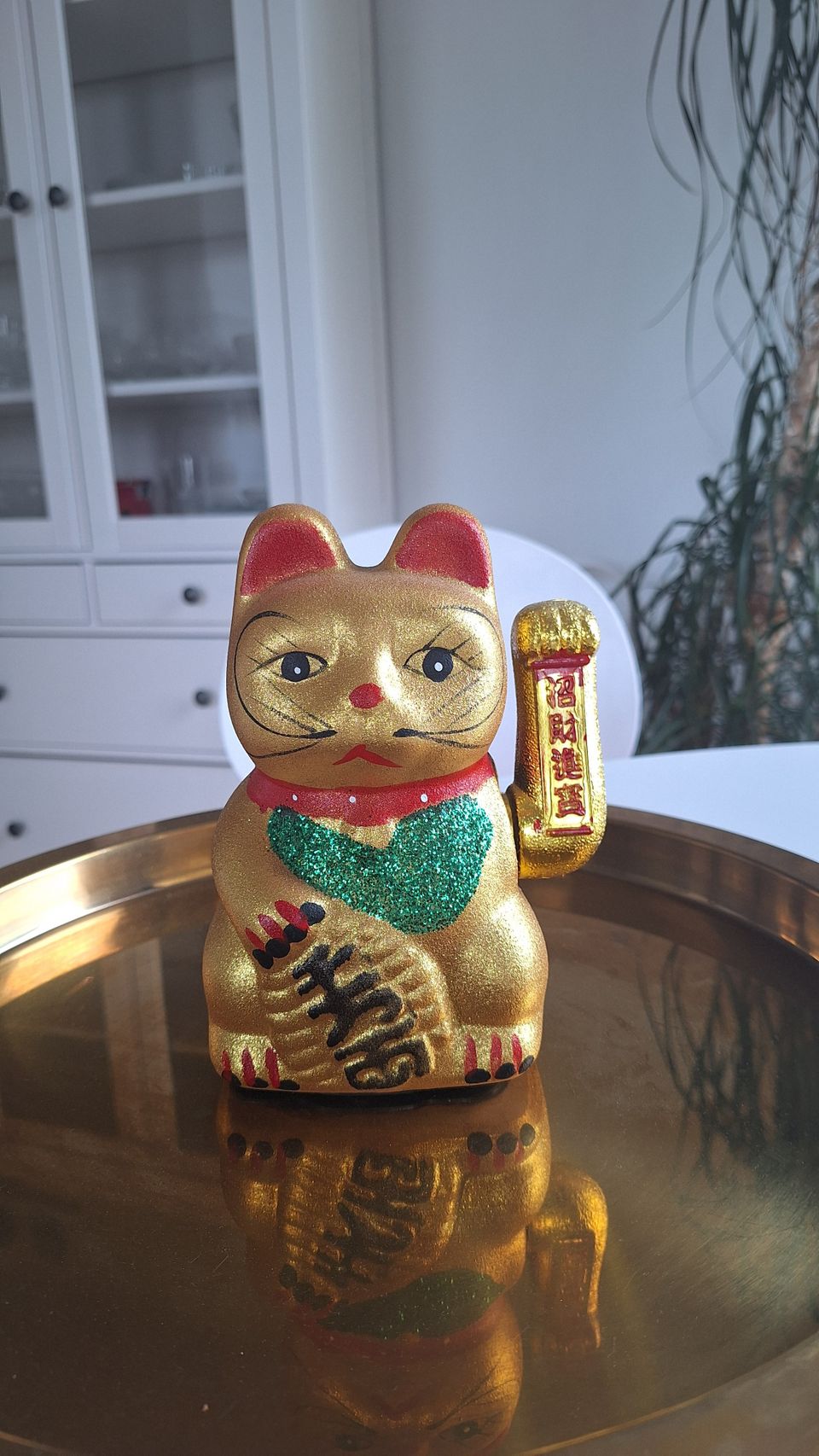 Kultainen Maneki-neko