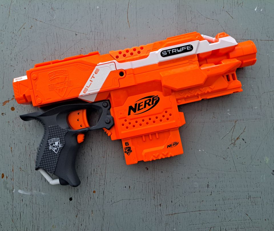 Nerf Elite STRYFE