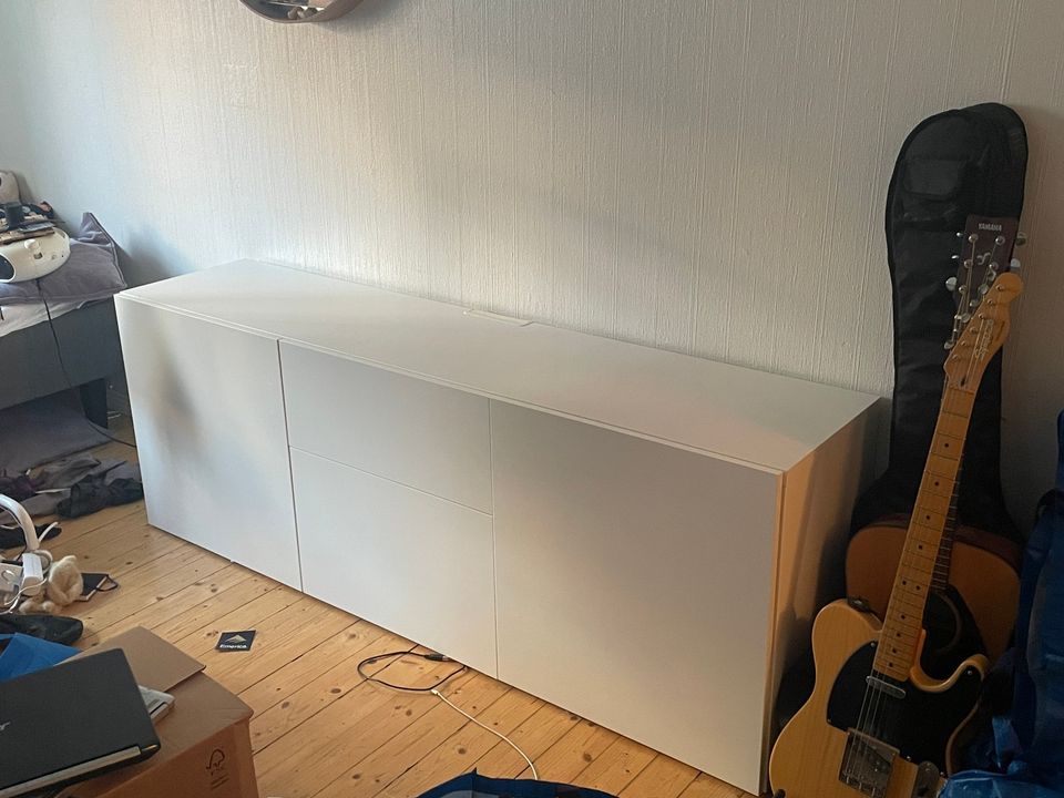 Ikea bestå TV-taso