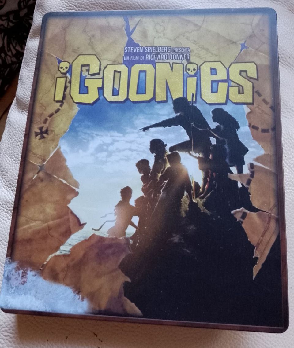 Goonies/Arkajalat Blu-ray Steelbook,uusi,suomitekstitys on