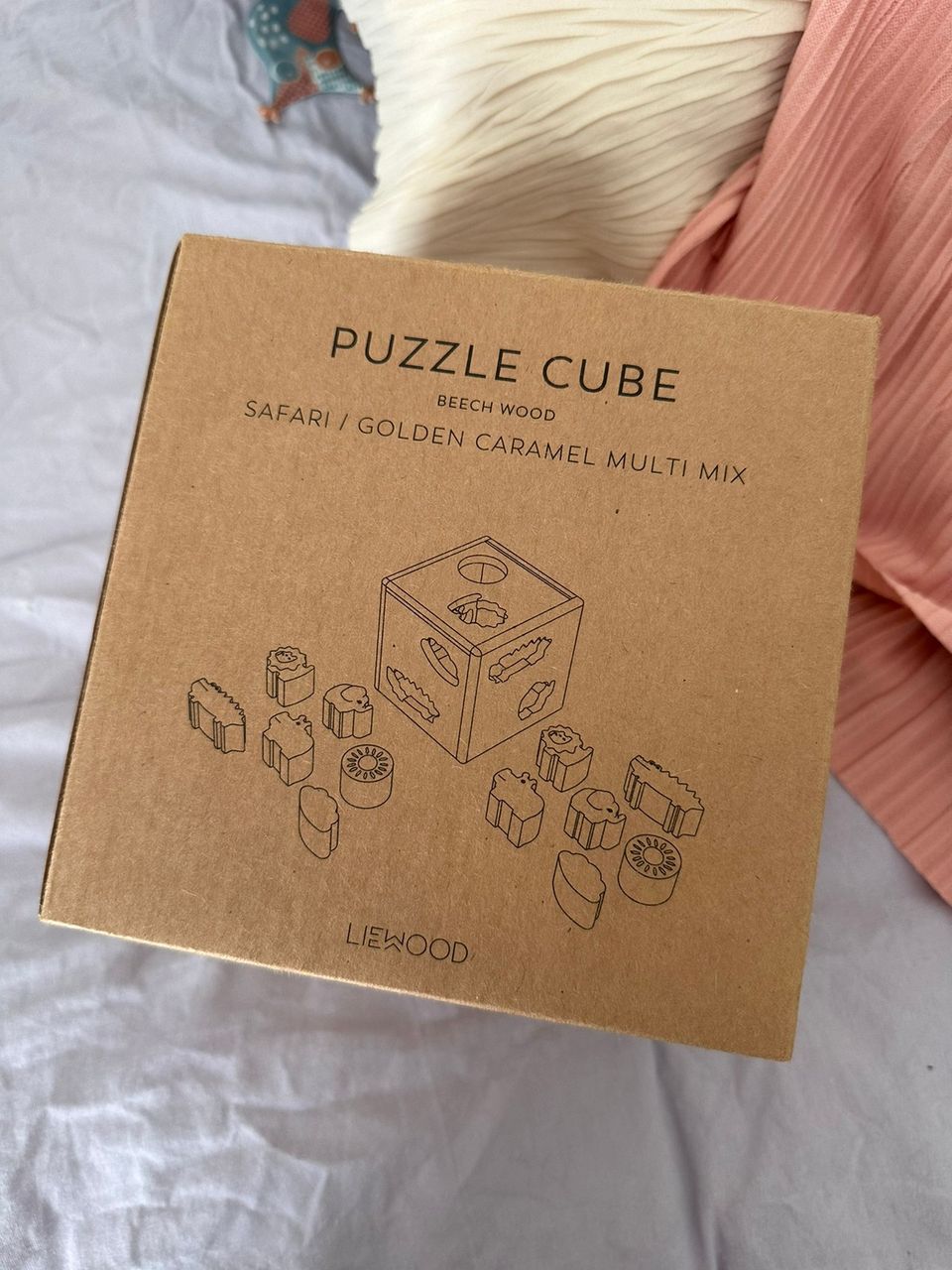 UUSI Liewood Wooden Puzzle Cube puinen palikkalelu palikkalajittelija