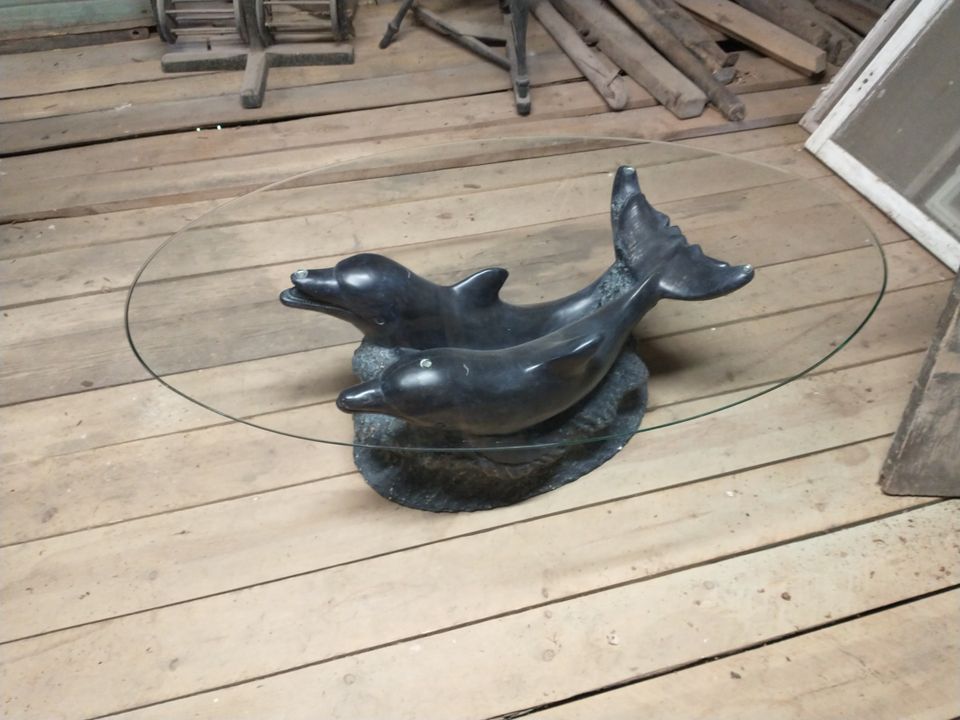 Sohvapöytä Delfiinit
