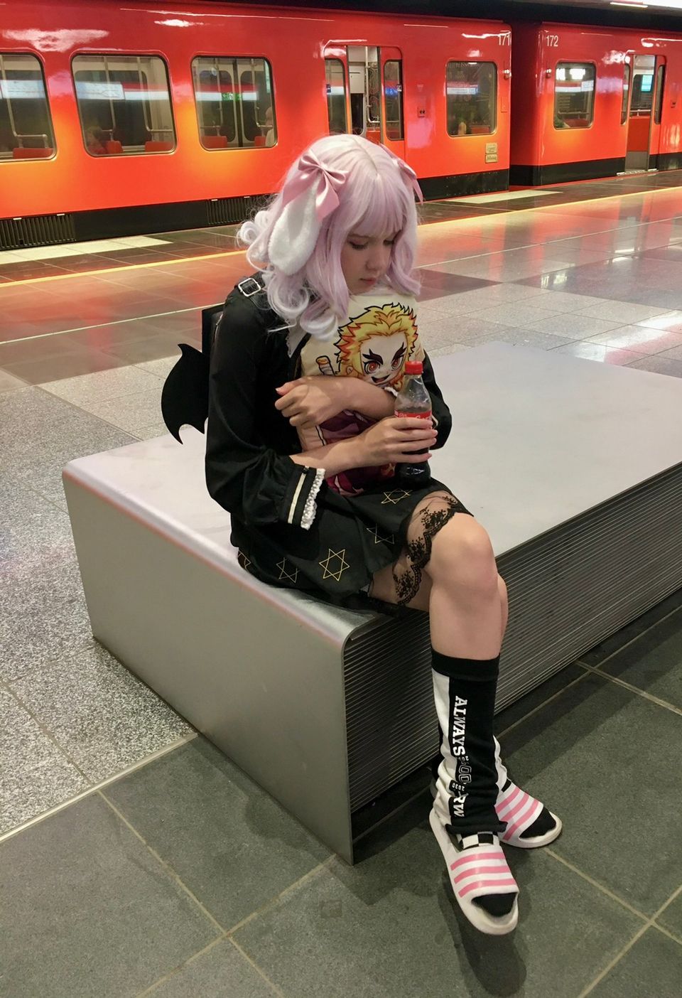 bubblegum colored cosplay wig