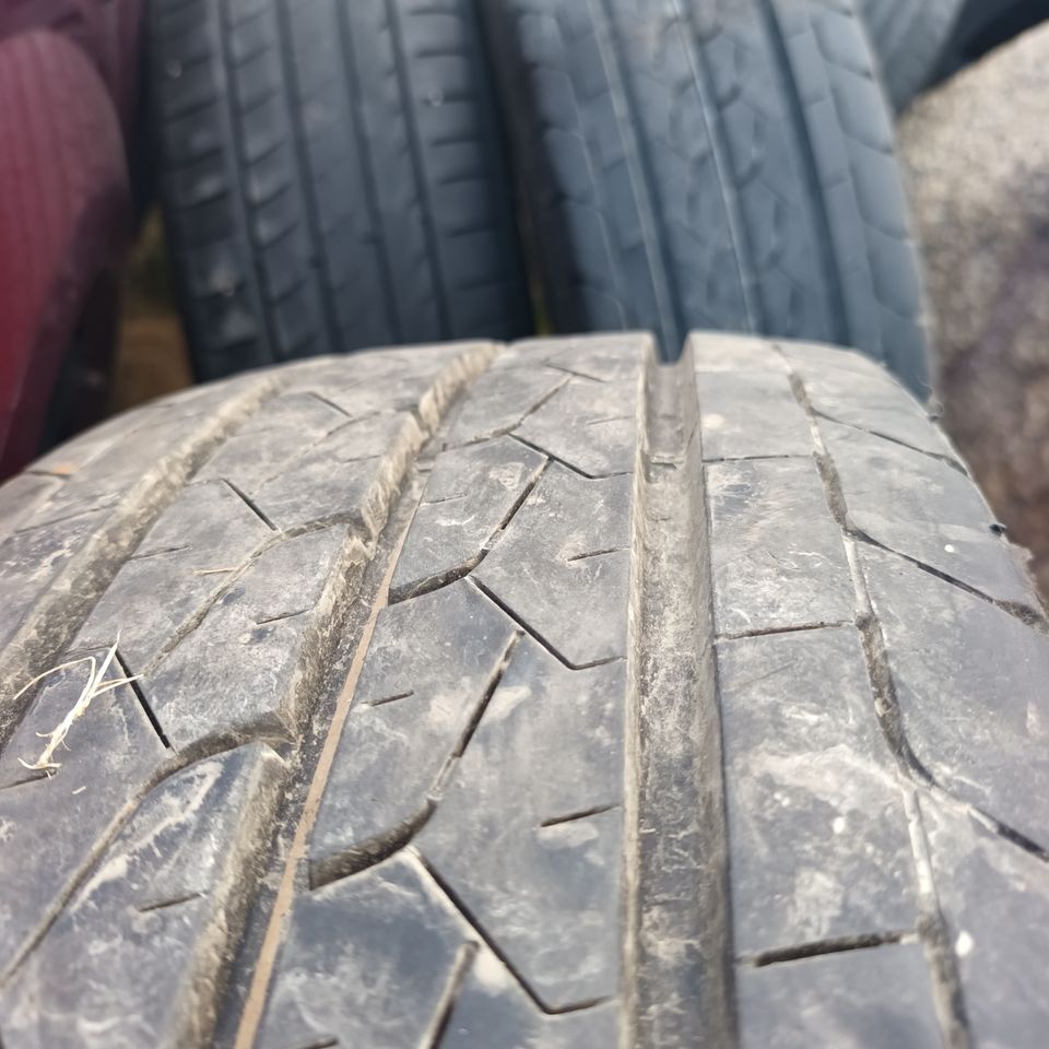 Bridgestone 225/75r 16 c