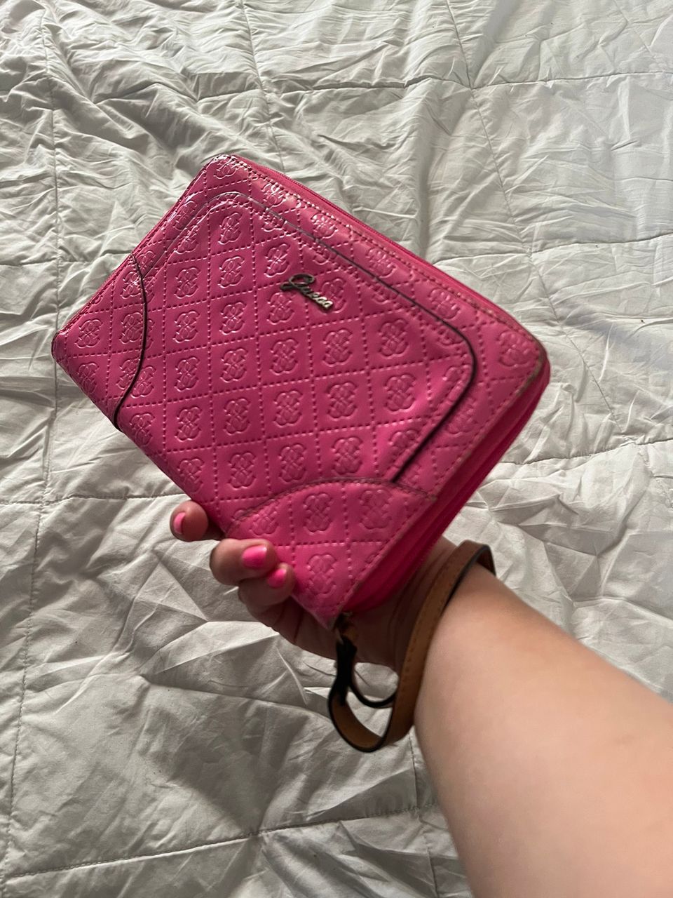 Guessin pinkki clutch/lompakko