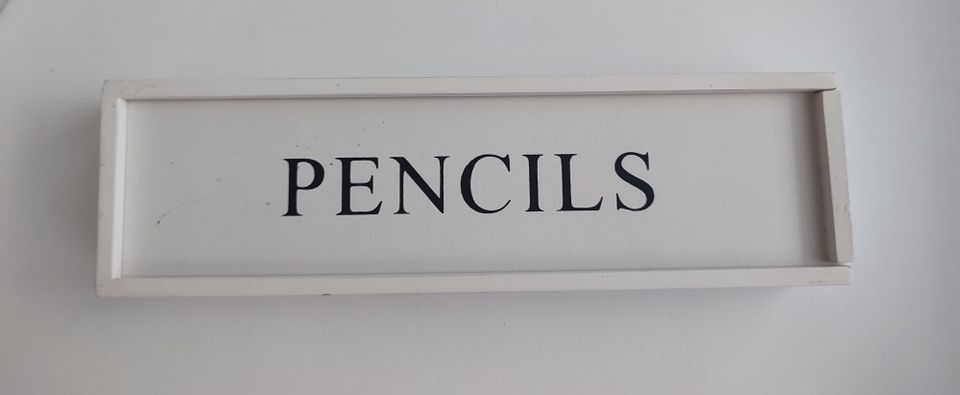 Kynäkotelo puinen Pencils