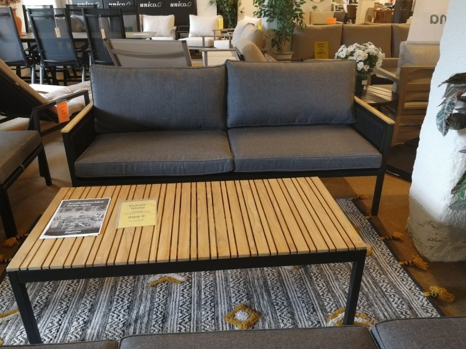 Kesäniemi 2,5H sohva poistohintaan myymälästä